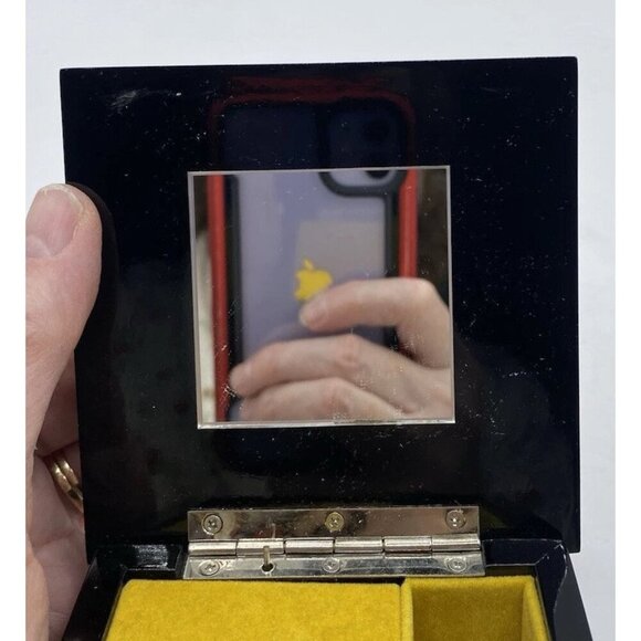 Vintage Westland Original Music Jewelry Box Bird Japan Edelweiss Tested Working - Picture 6 of 16